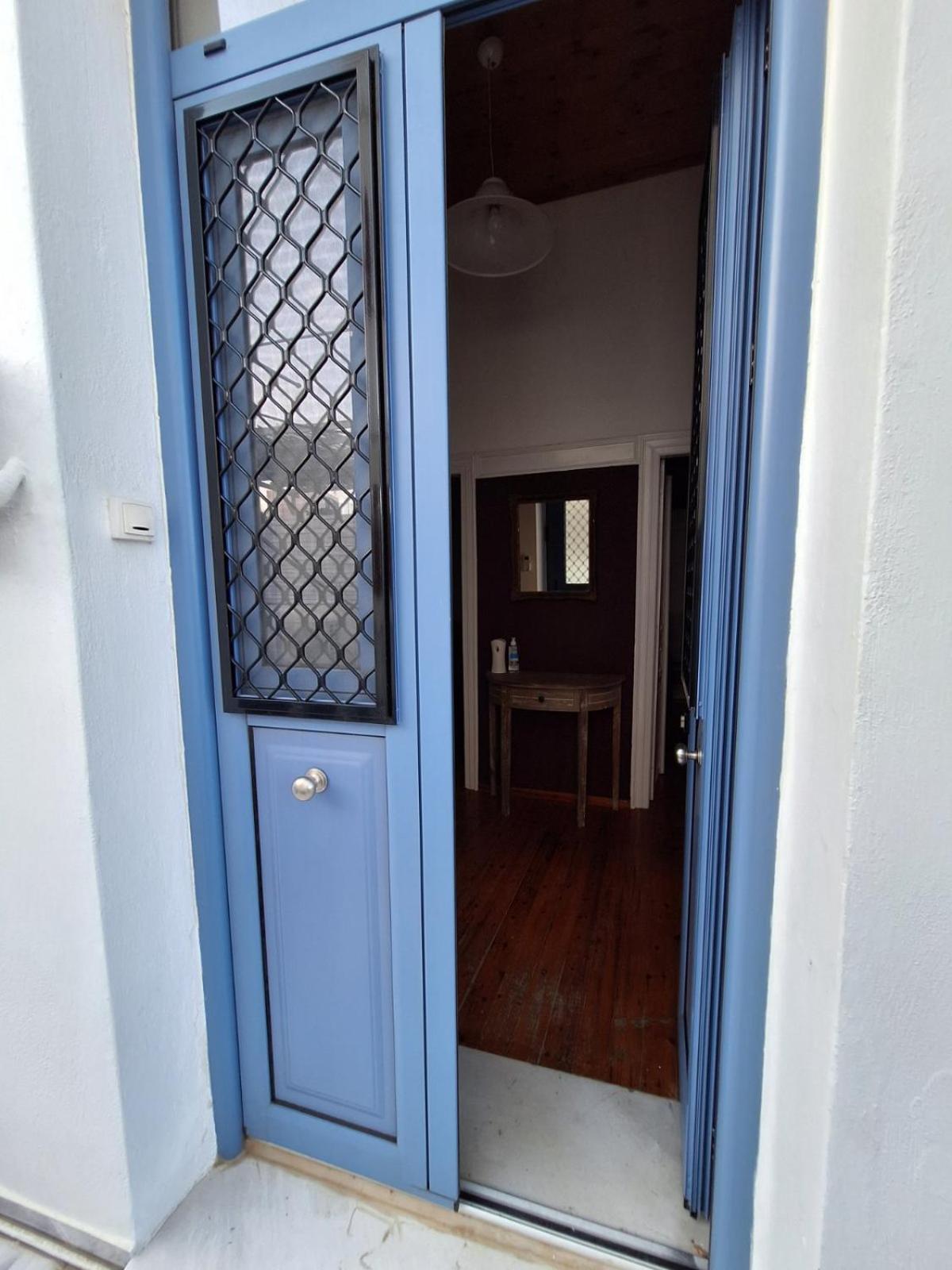 Gyzi 'S House Apartment Тинос Екстериор снимка